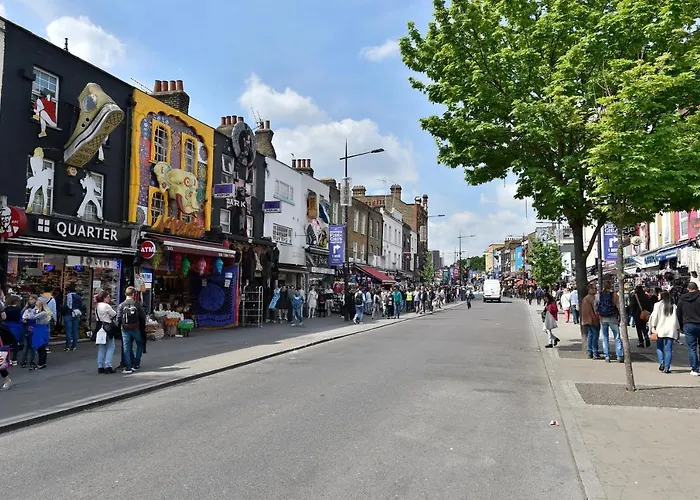 Fantastic Stays At Camden